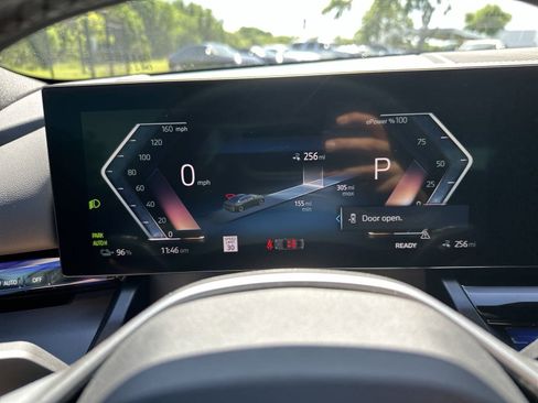 Certified 2024 BMW i5 eDrive40i w/ M Sport Package RWD image 23