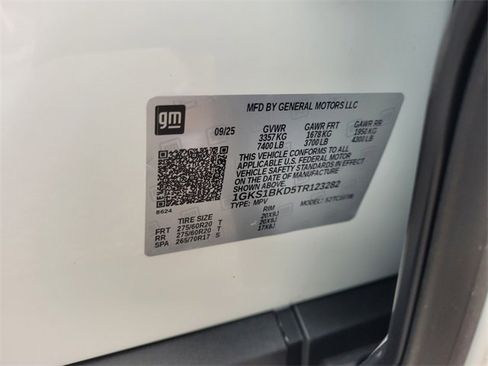 New 2026 GMC Yukon Elevation image 20