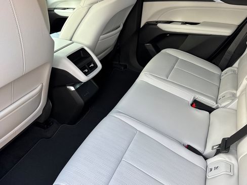 New 2026 Cadillac Lyriq Sport image 12