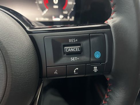 Certified 2025 Nissan Kicks SR image 56