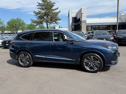 Certified 2026 Acura MDX SH-AWD w/ Advance Package image 3
