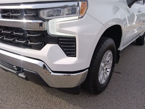 Used 2025 Chevrolet Silverado 1500 LT w/ Work Truck Package AWD/4WD image 9