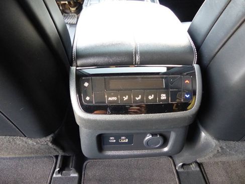 Used 2023 INFINITI QX60 Luxe w/ Performance Audio Package AWD/4WD image 43