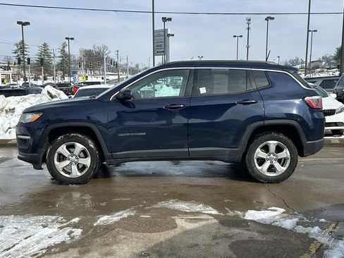 Used 2018 Jeep Compass Latitude image 9