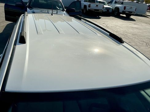 Used 2020 Dodge Journey SE image 12