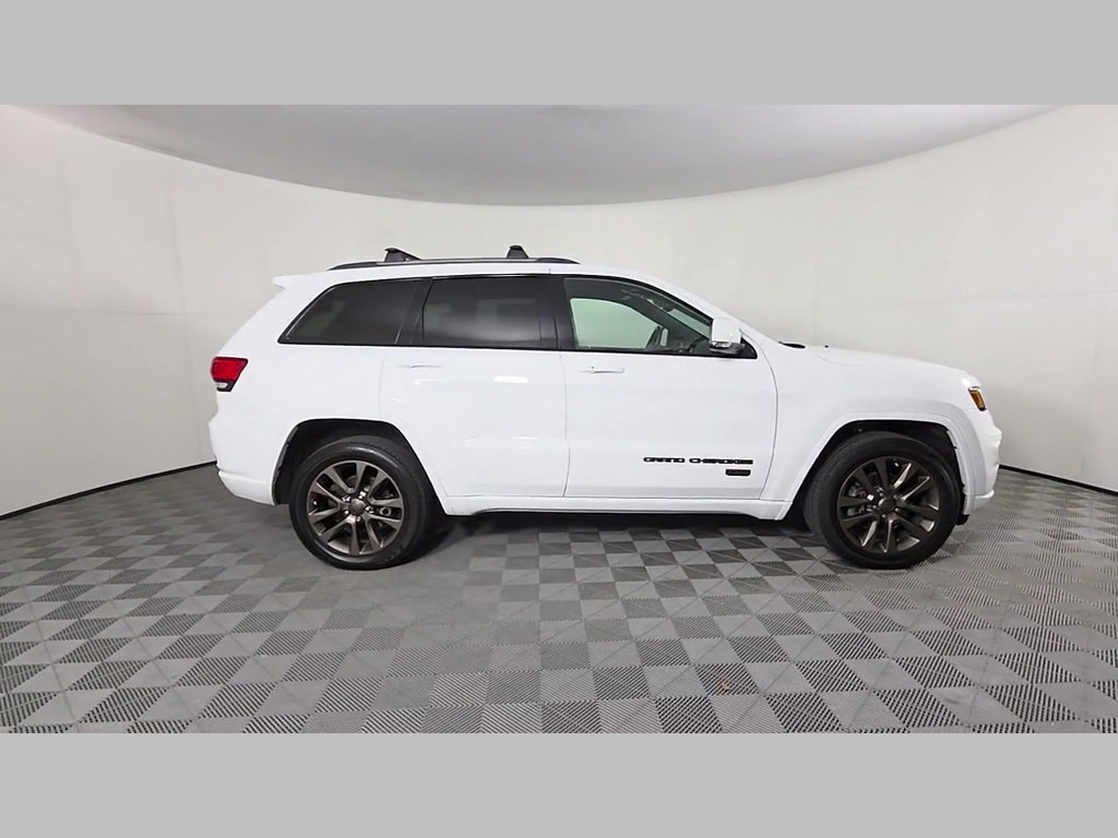Used 2016 Jeep Grand Cherokee Limited 75th Anniversary AWD/4WD image 35
