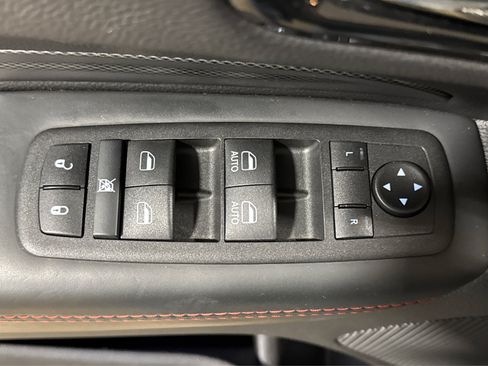 Used 2025 Dodge Durango R/T AWD/4WD image 16
