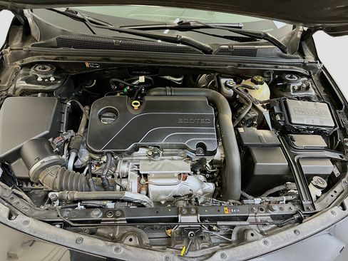 Used 2021 Chevrolet Malibu RS image 34