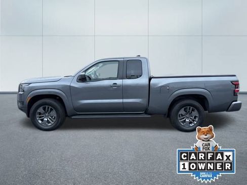 Certified 2025 Nissan Frontier SV image 5