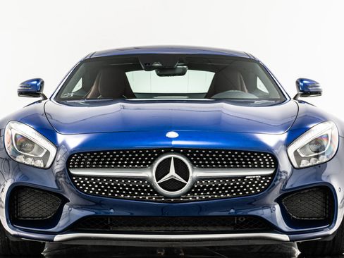 Used 2016 Mercedes-Benz AMG GT S image 4