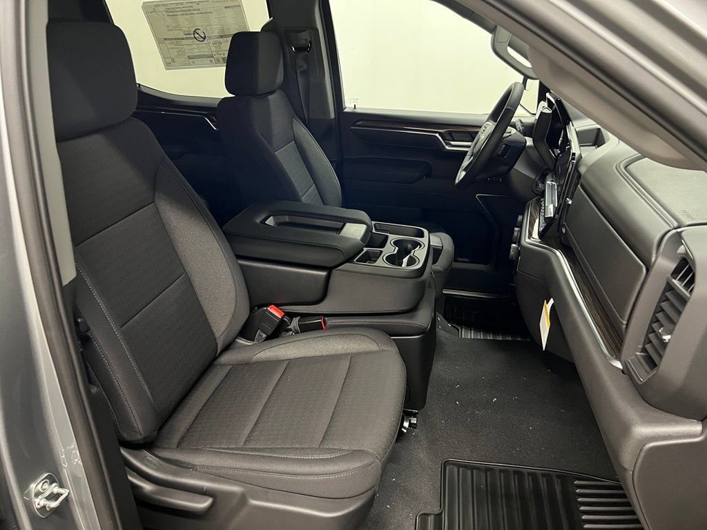 New 2026 Chevrolet Silverado 1500 RST AWD/4WD image 40