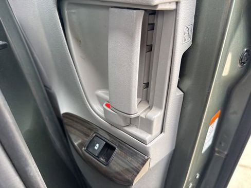 Used 2018 Toyota Sienna XLE w/ XLE Navigation Package image 30