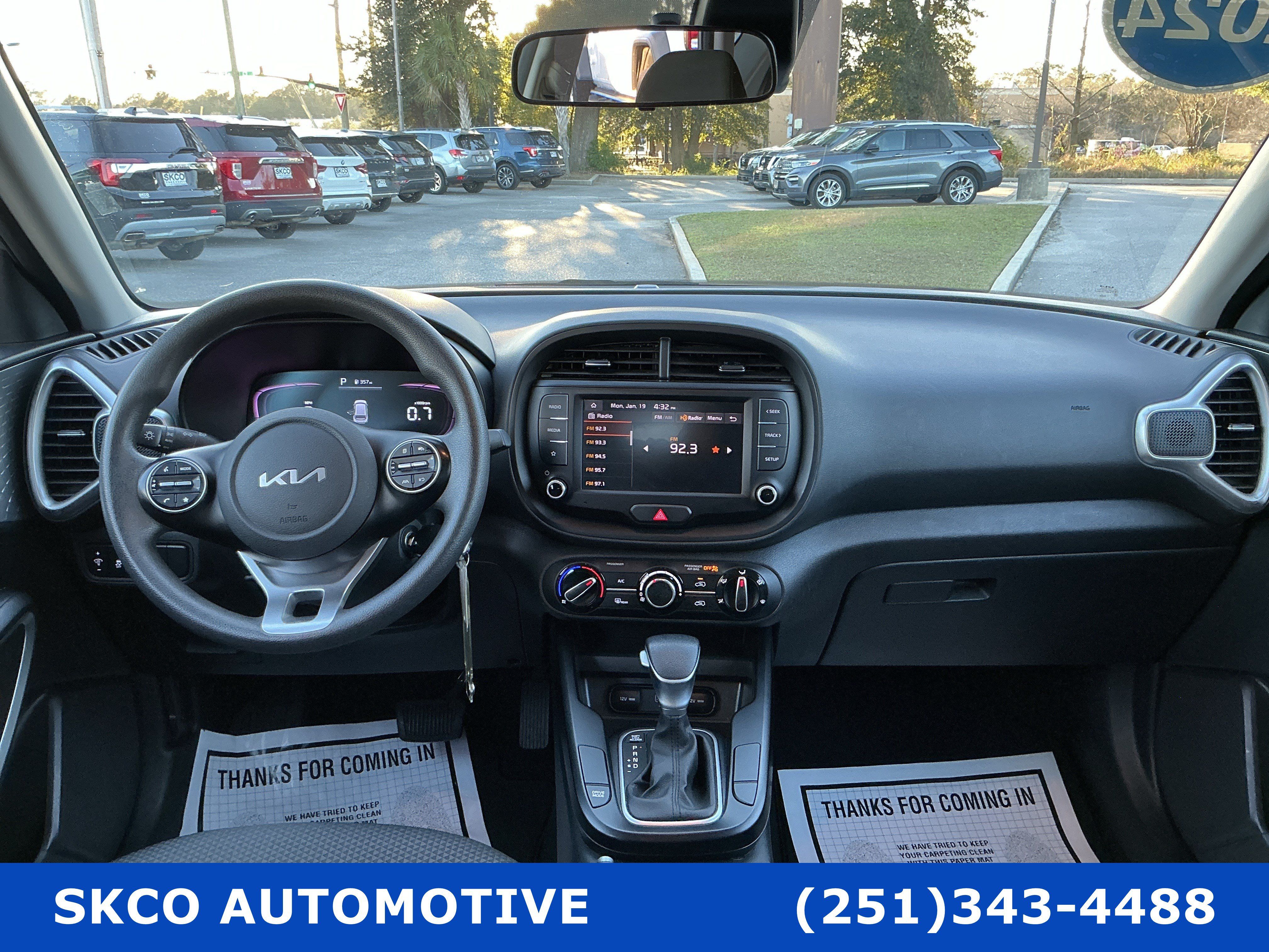 Used 2024 Kia Soul LX w/ Option Group 015 FWD image 15