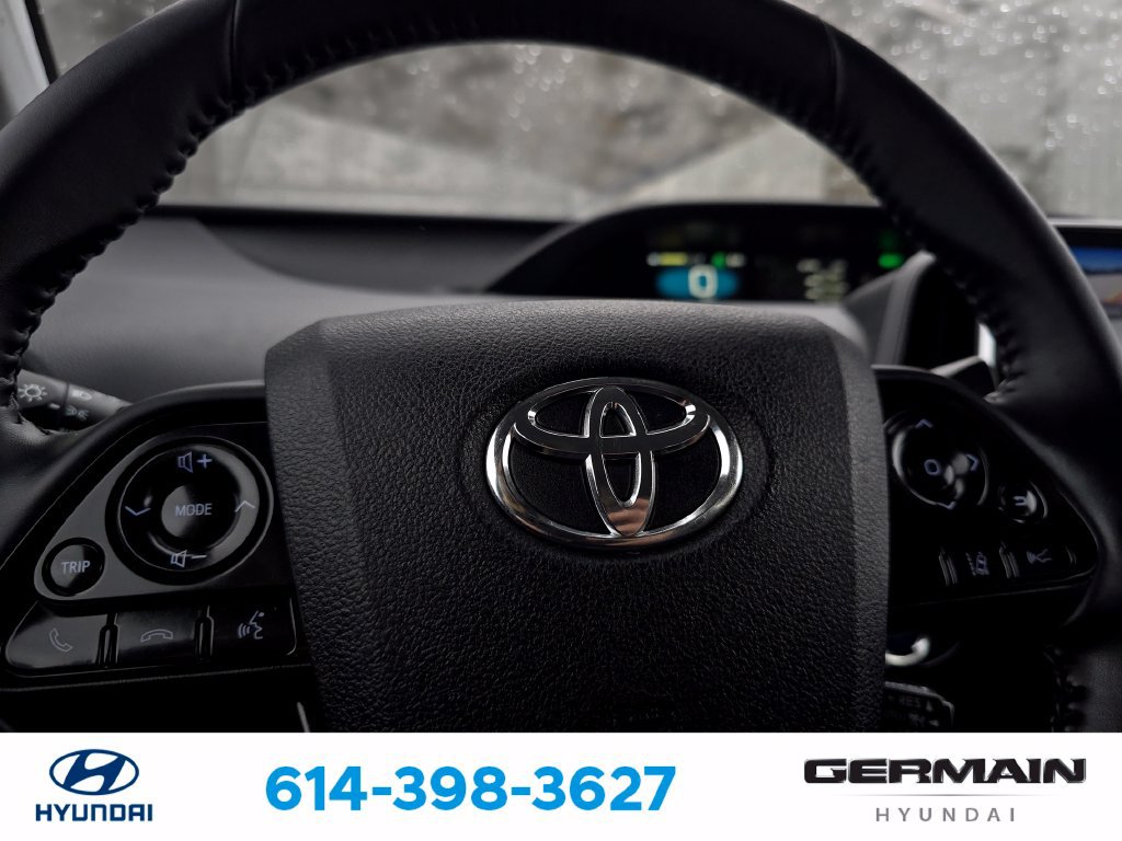 Used 2022 Toyota Prius Prime XLE FWD image 22