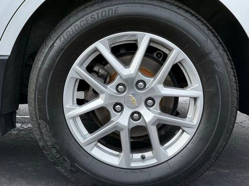 Used 2022 Chevrolet Equinox LT image 12