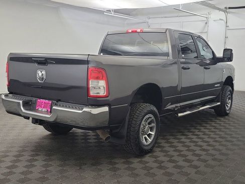 Used 2023 RAM 2500 Big Horn w/ Level 1 Equipment Group image 8