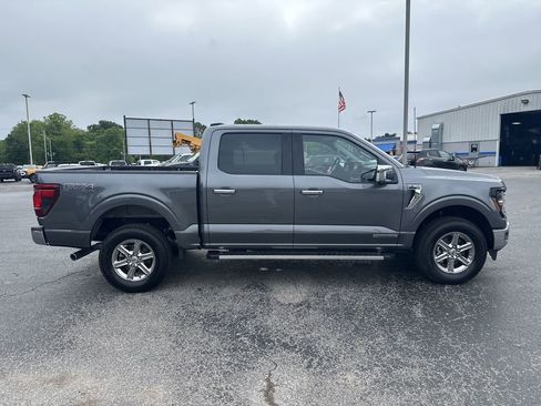 New 2025 Ford F150 XLT w/ Equipment Group 302A MID image 2
