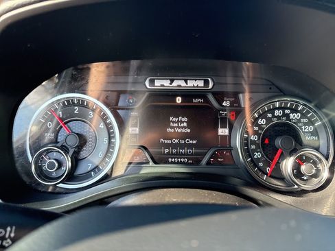 Used 2022 RAM 1500 Big Horn w/ Back Country Package image 21