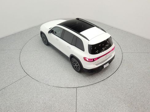 Used 2023 Mercedes-Benz EQB 350 4MATIC SUV image 15