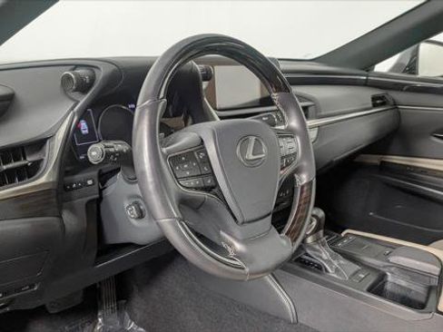 Used 2019 Lexus ES 350 image 26