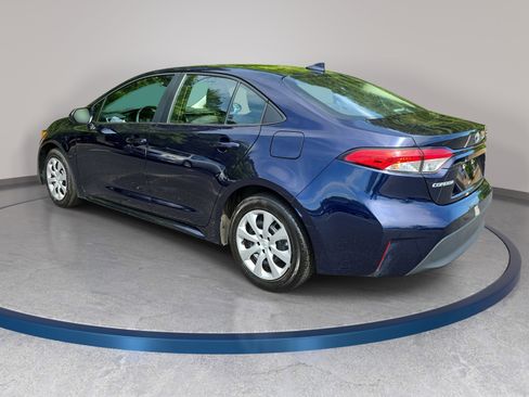 Used 2024 Toyota Corolla LE image 7