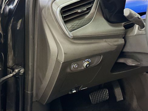 Used 2025 Buick Encore GX Preferred image 17