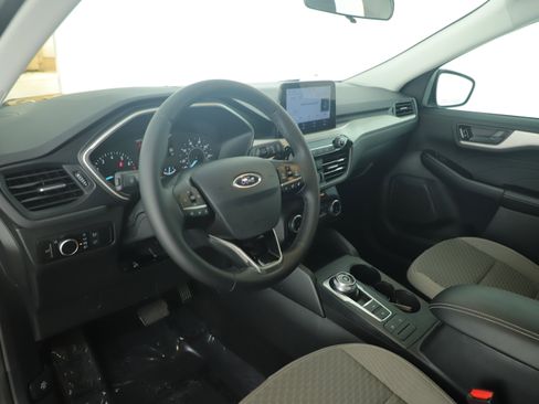 Certified 2022 Ford Escape SE w/ SE Sport Appearance Package image 21