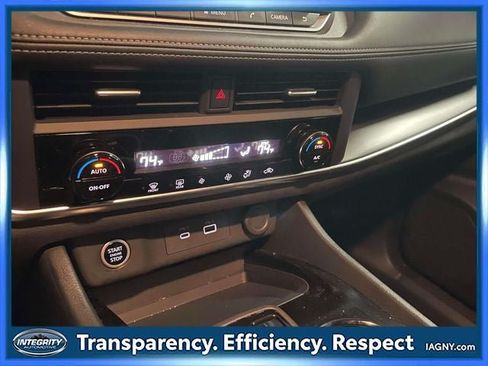 Certified 2023 Nissan Rogue SV AWD/4WD image 29