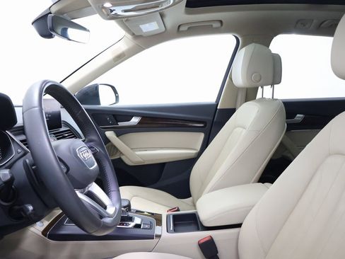 Used 2018 Audi Q5 2.0T Premium Plus w/ Premium Plus Package image 13