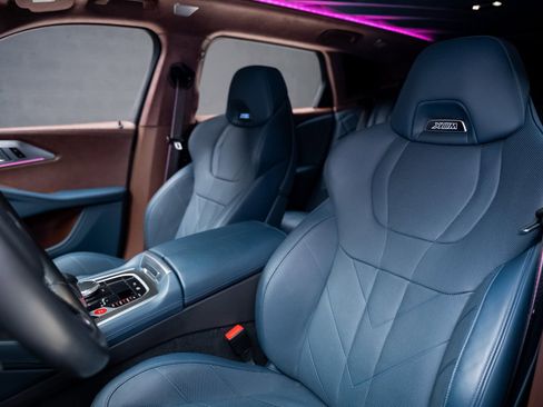 Used 2023 BMW XM image 65