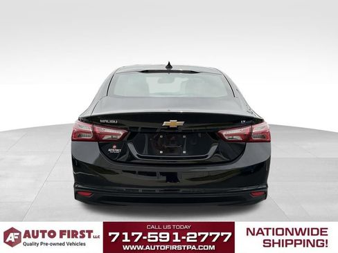 Used 2019 Chevrolet Malibu LT w/ Leather Package FWD image 5