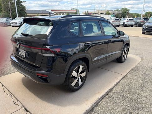Certified 2026 Volkswagen Taos S AWD/4WD image 9