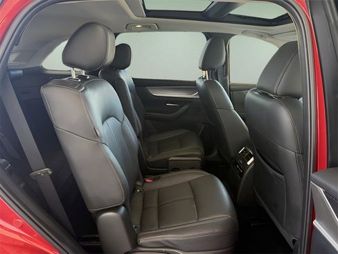 Used 2024 MAZDA CX-90 3.3 Turbo w/ Premium Package image 19