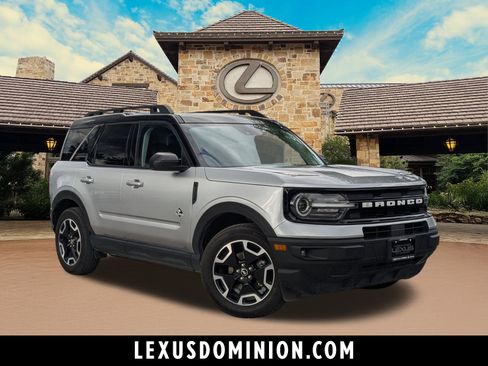 Used 2023 Ford Bronco Sport Outer Banks w/ Tech Package image 1