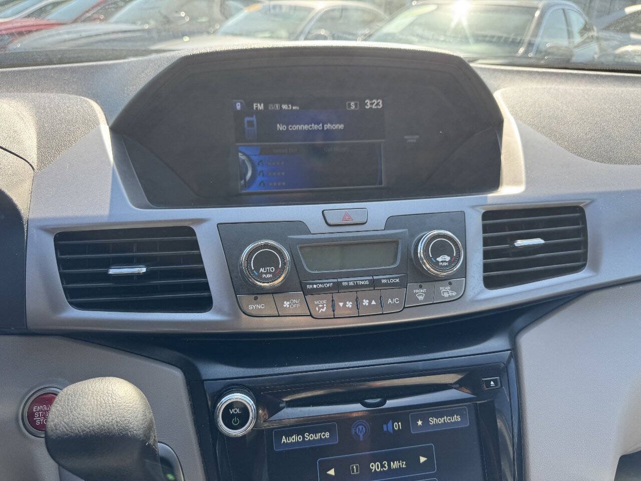 Used 2014 Honda Odyssey EX image 9