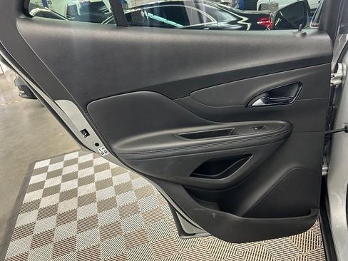 Used 2022 Buick Encore Preferred w/ Safety Package AWD/4WD image 18