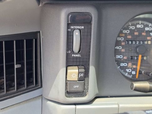 Used 1989 Pontiac Firebird Coupe RWD image 24