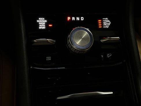 Used 2022 Jeep Grand Cherokee Summit AWD/4WD image 28