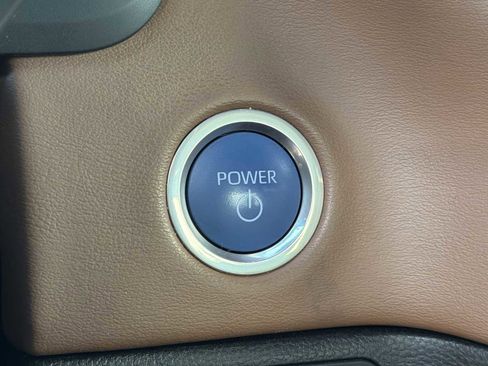 Used 2024 Toyota Tundra 1794 Edition image 8