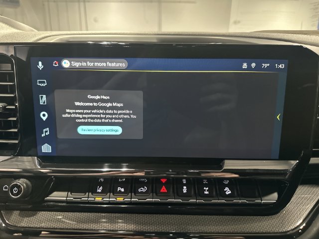 Used 2025 Chevrolet Silverado 2500 ZR2 w/ Technology Package AWD/4WD image 24