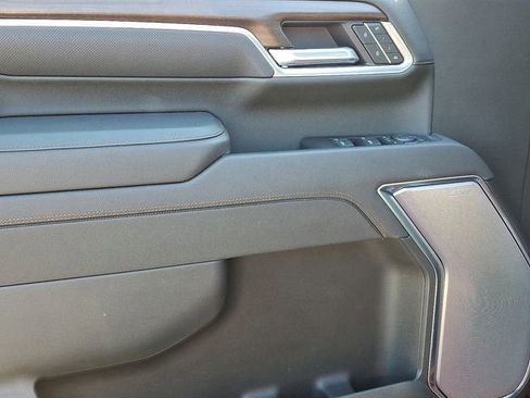 Used 2025 Chevrolet Silverado 3500 High Country image 13