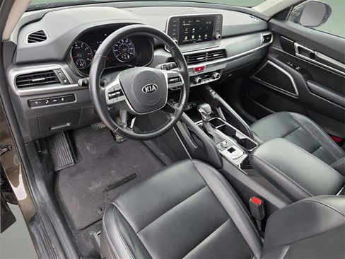 Used 2021 Kia Telluride S image 24