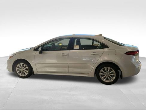 New 2025 Toyota Corolla XLE image 2