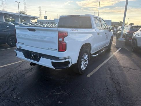 Used 2022 Chevrolet Silverado 1500 Custom w/ Safety Confidence Package AWD/4WD image 6