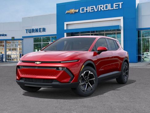 New 2026 Chevrolet Equinox EV LT image 6