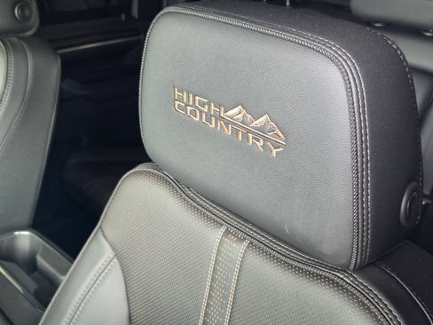 Used 2025 Chevrolet Silverado 3500 High Country w/ High Country Premium Package AWD/4WD image 17