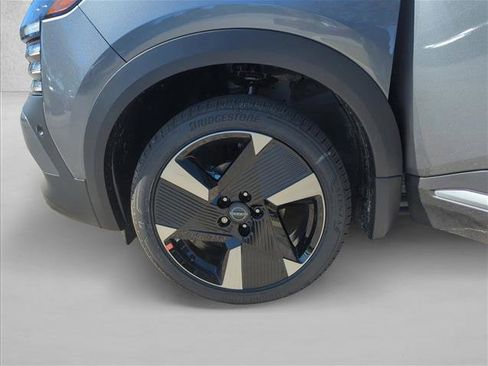 New 2026 Nissan Kicks SR image 19