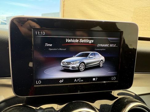Used 2018 Mercedes-Benz C 300 Sedan image 29