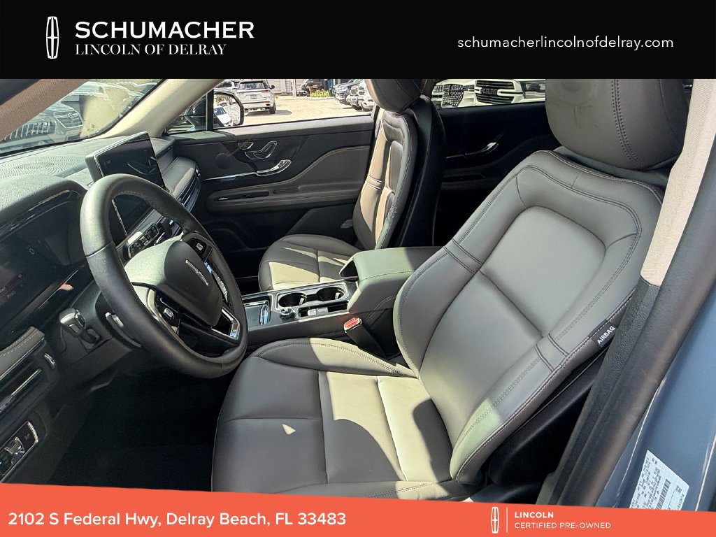 Certified 2025 Lincoln Corsair FWD image 11