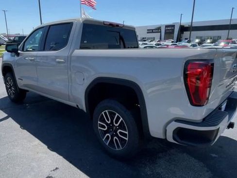 New 2026 GMC Sierra 1500 AT4 w/ Technology Package AWD/4WD image 8